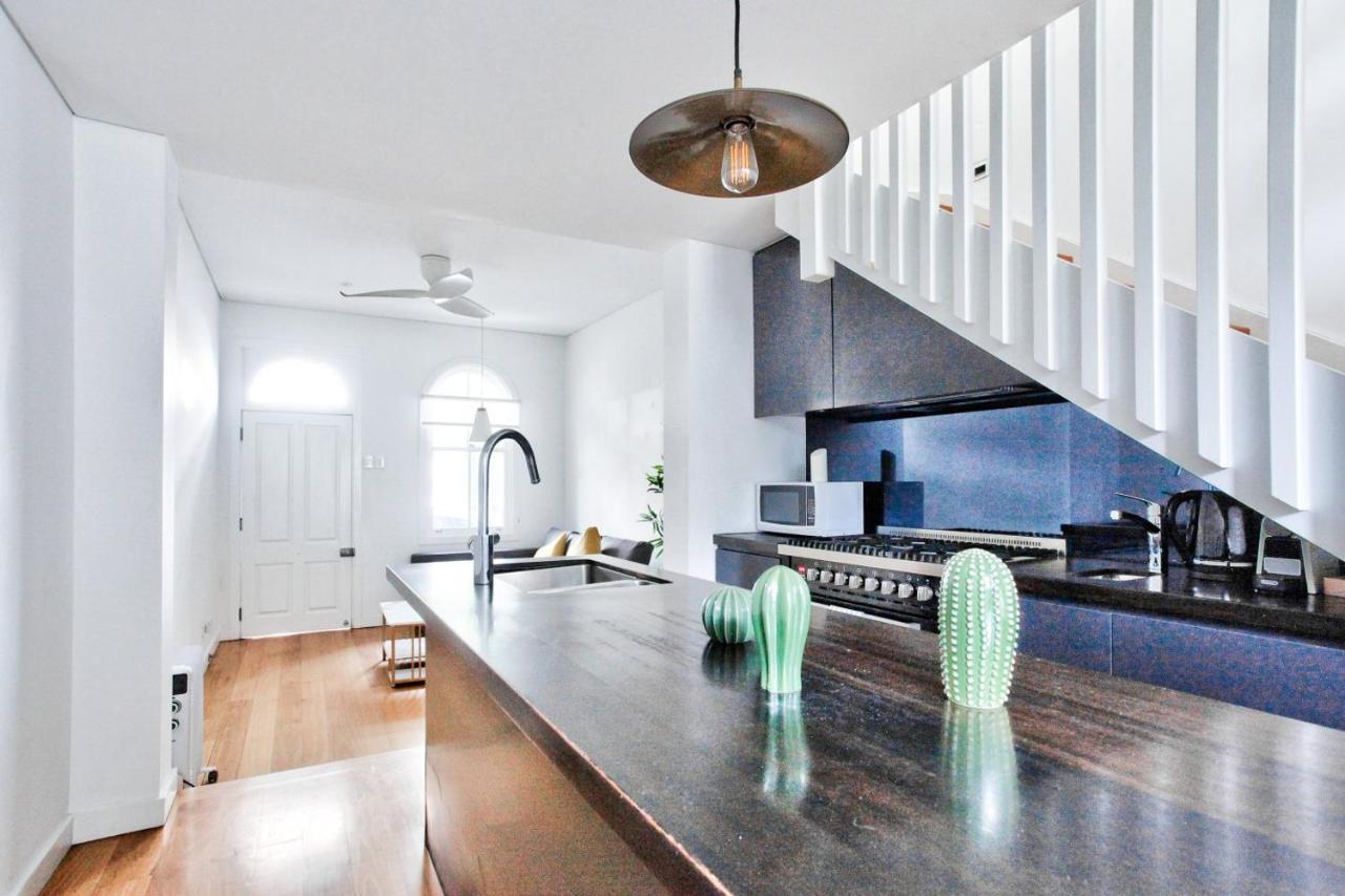 Astounding 3 Bedroom House Surry Hills 2 E-Bikes Included Сидней Экстерьер фото